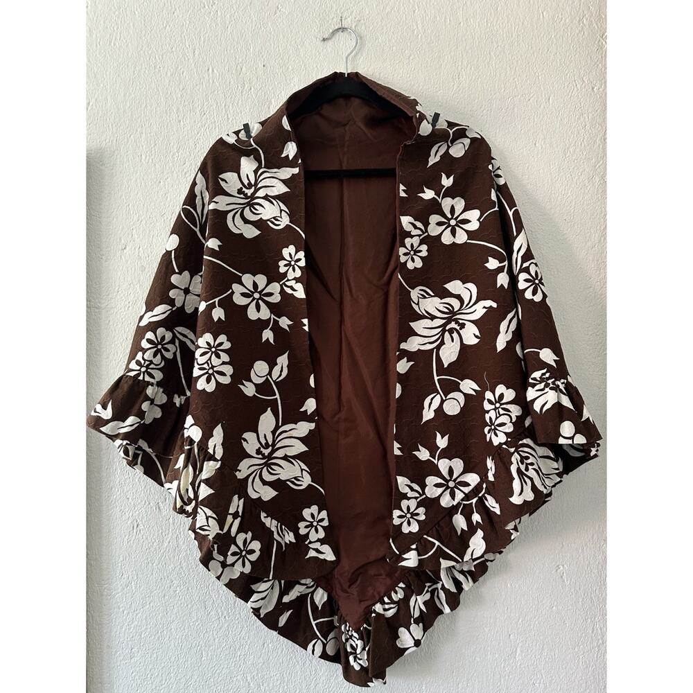 Vintage 70s Floral Kimono Cape Brown White Lined Boho Ruffle Hem Open Front OS